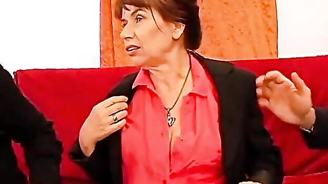 Randy fancy woman at milf smut