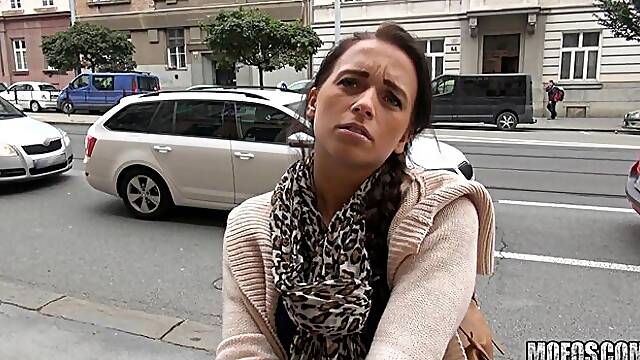 Watch conquering Nata Lees video