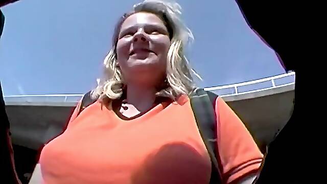 Blowjob with Tanya on a boat