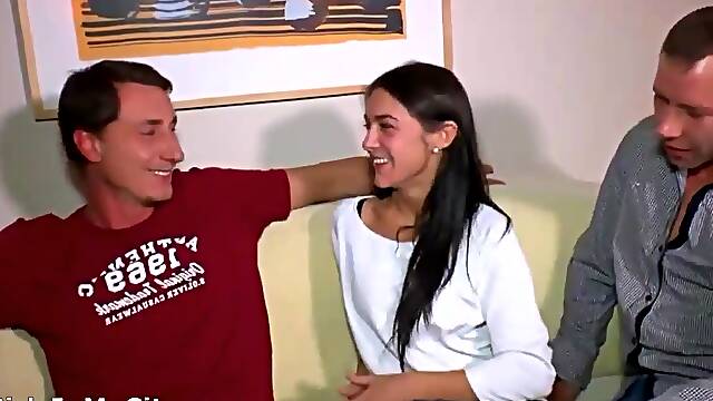 Threesome Full Of Orgasms Derived From Amateur Sex