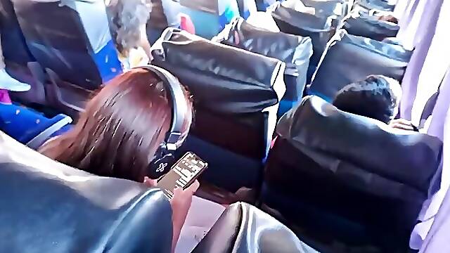 Amateur brunette girl sucks her BF's dick on publick bus