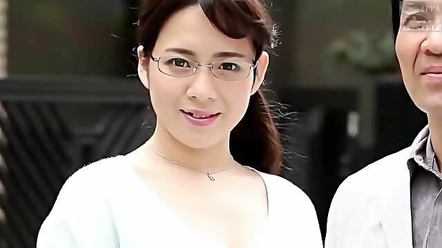 0011-NSPS-818-1-wife.mp4