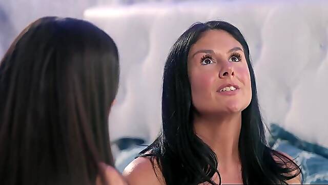 SHESEDUCEDME The Stepfamily Squirt Debacle Part 01