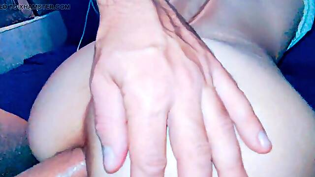 Accepts a larger thick