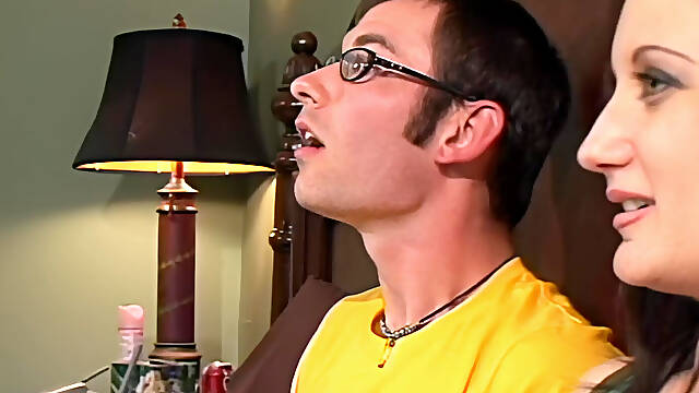 Stephanie Wylde: a Gamer Girl with Huge Tits, the Perfect Girlfriend