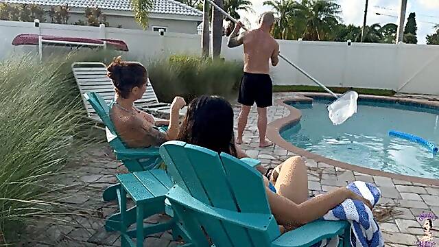 Pool Boy In Peril - Double BJ